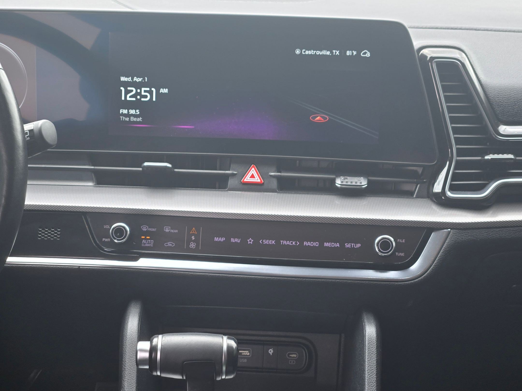 Used 2023 Kia Sportage SX image 15