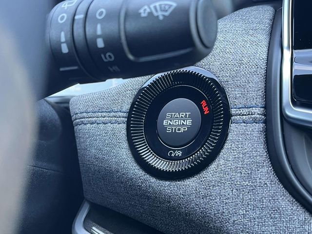 New 2026 Jeep Compass Latitude AWD/4WD image 27