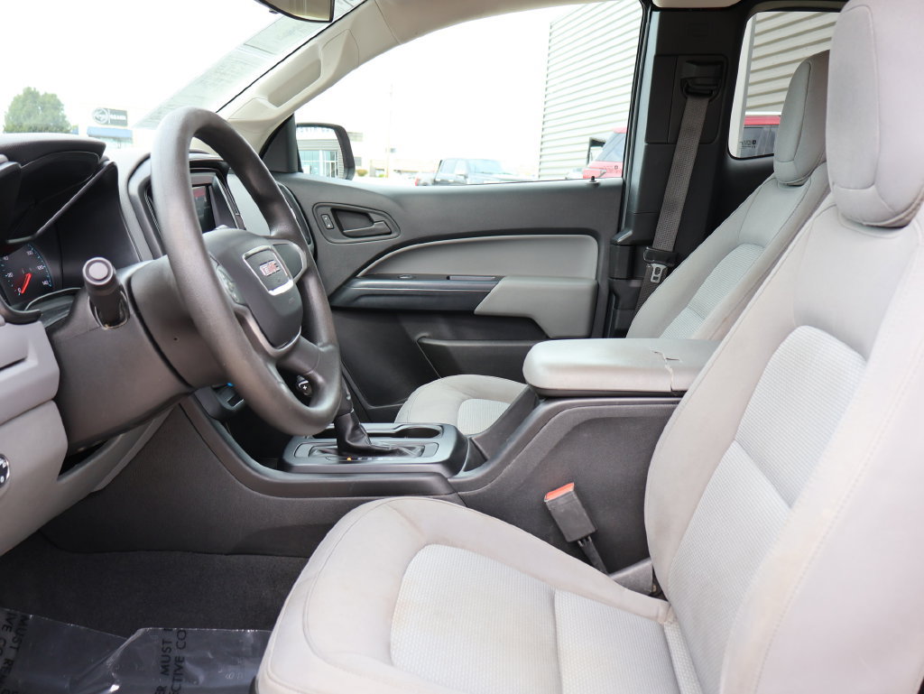Used 2020 GMC Canyon W/T w/ Convenience Package RWD image 21