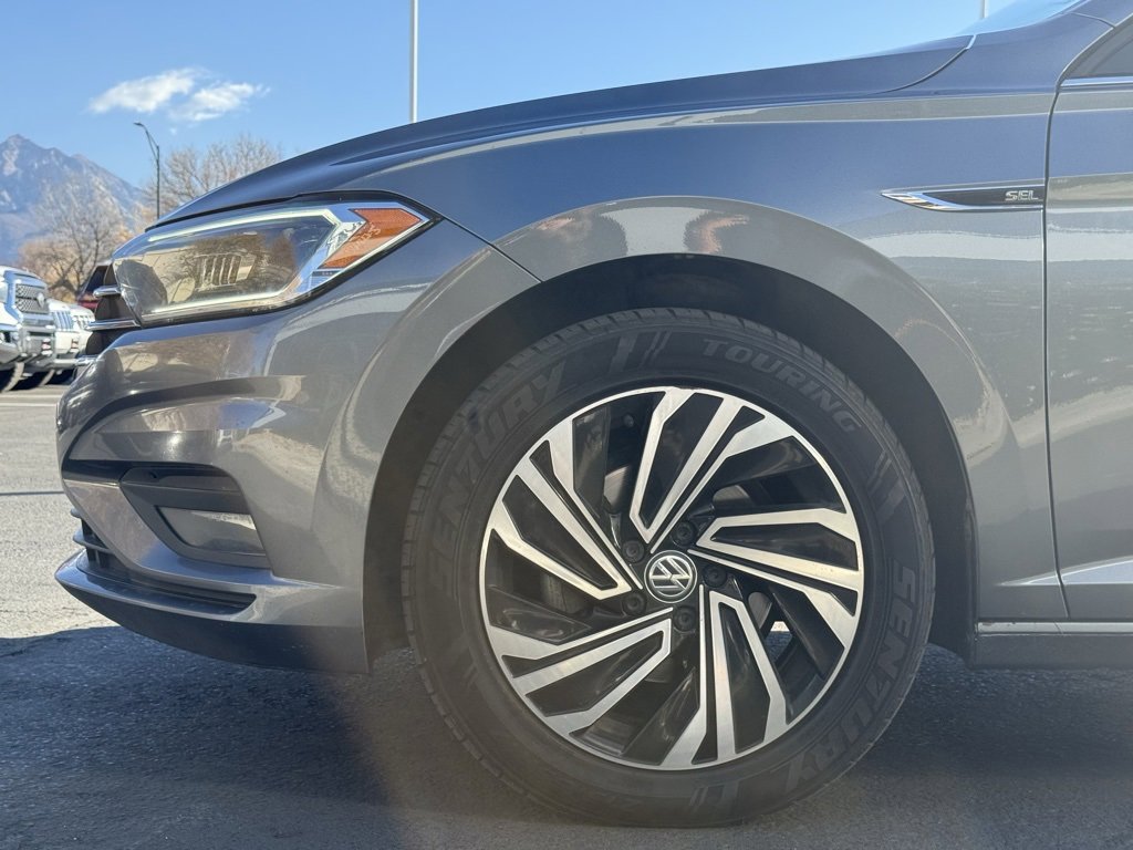 Used 2020 Volkswagen Jetta SEL Premium image 35
