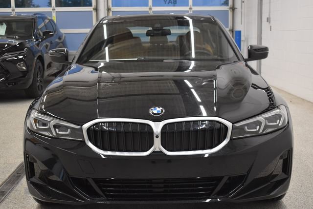 New 2026 BMW 330i xDrive Sedan w/ Premium Package AWD/4WD image 3