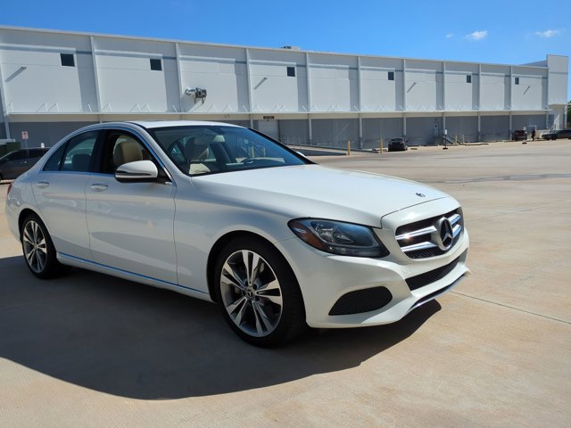 Used 2018 Mercedes-Benz C 300 Sedan image 3