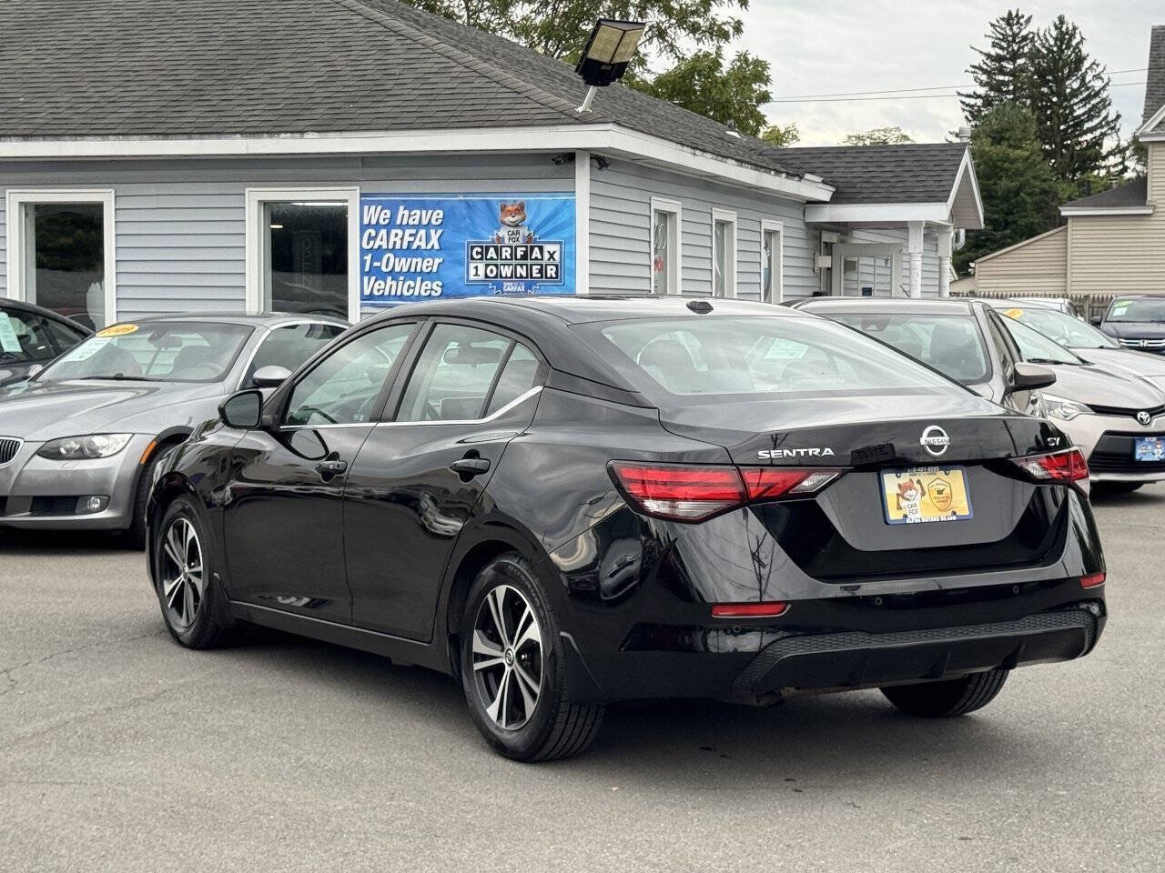 Used 2020 Nissan Sentra SV FWD image 5