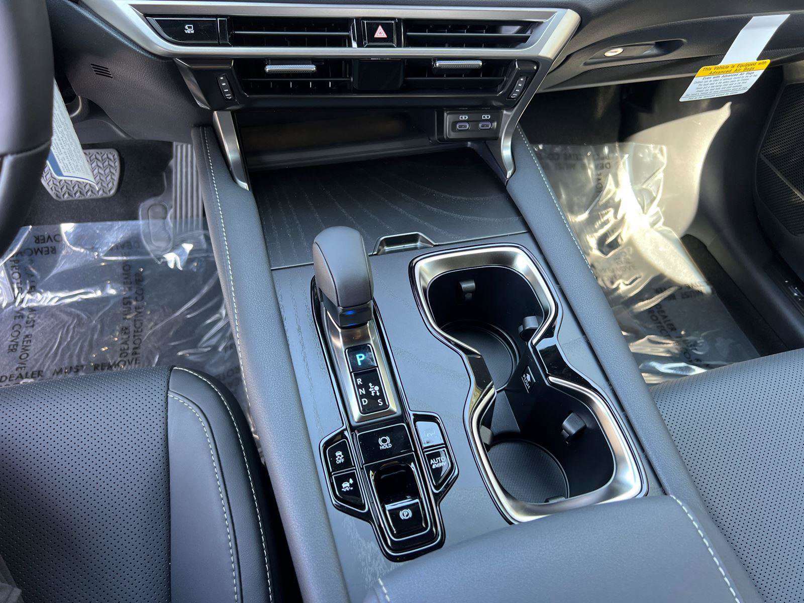 New 2026 Lexus RX 450h AWD image 25