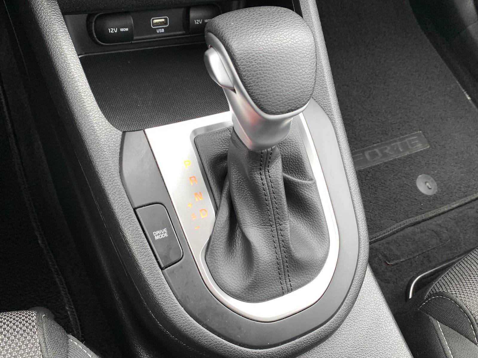 Used 2023 Kia Forte LXS w/ LXS Technology Package image 26