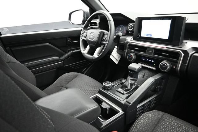 Used 2025 Toyota 4Runner SR5 AWD/4WD image 12