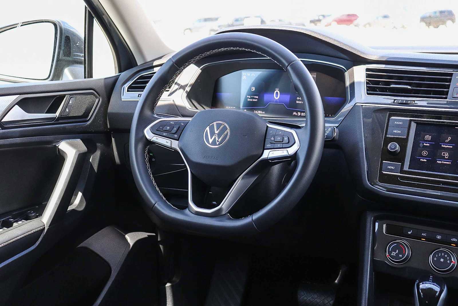 Used 2023 Volkswagen Tiguan S image 14