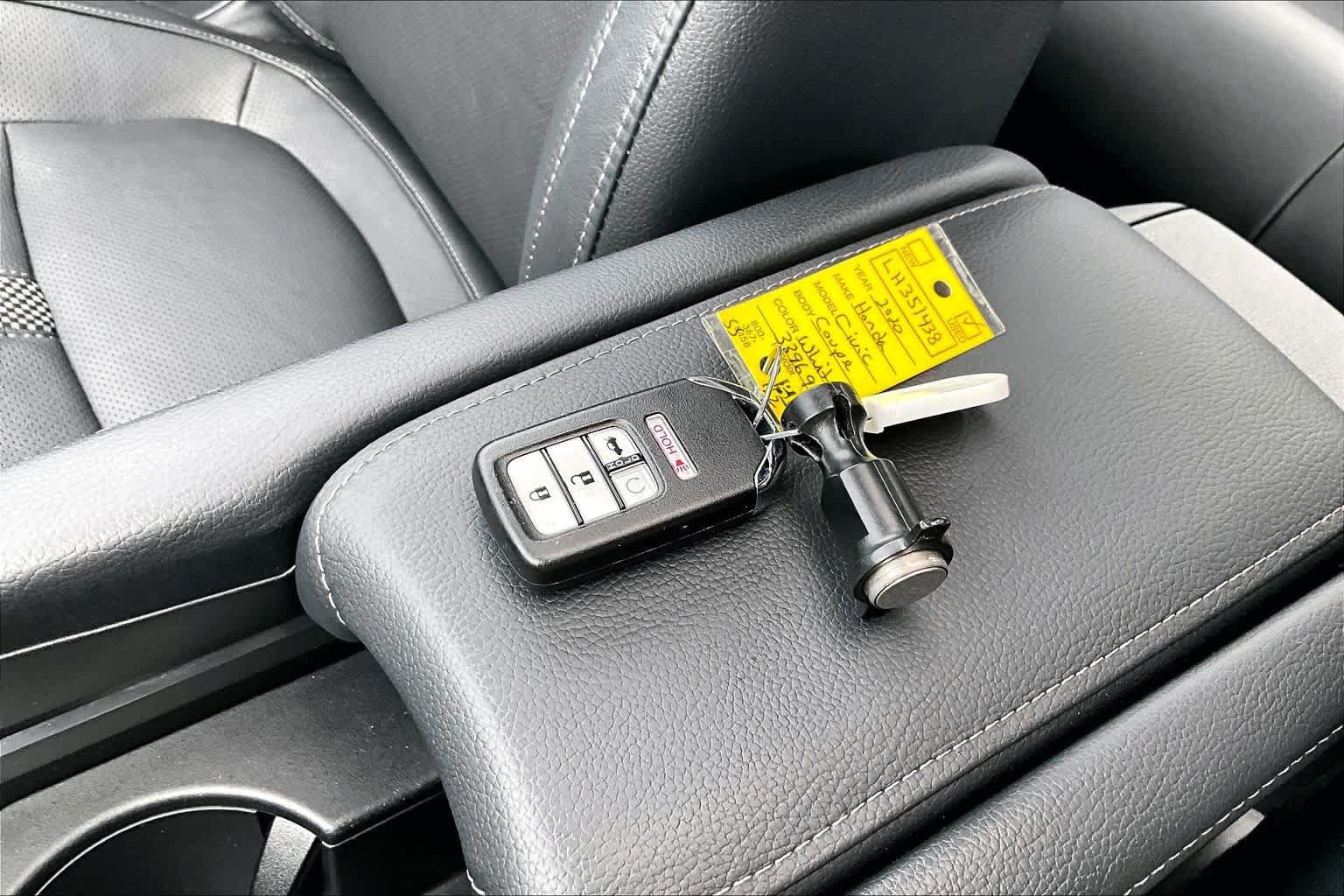 Used 2020 Honda Civic Touring image 15