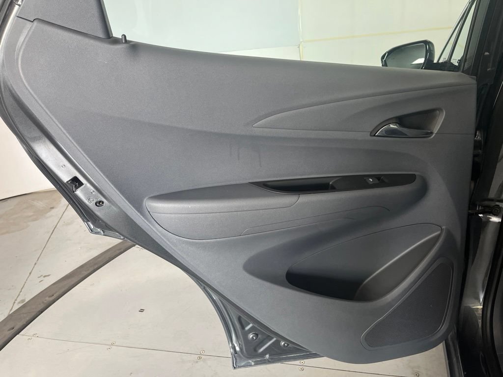 Used 2020 Chevrolet Bolt LT FWD image 26