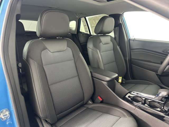 New 2026 Chevrolet Trax LT w/ Sunroof Package image 14