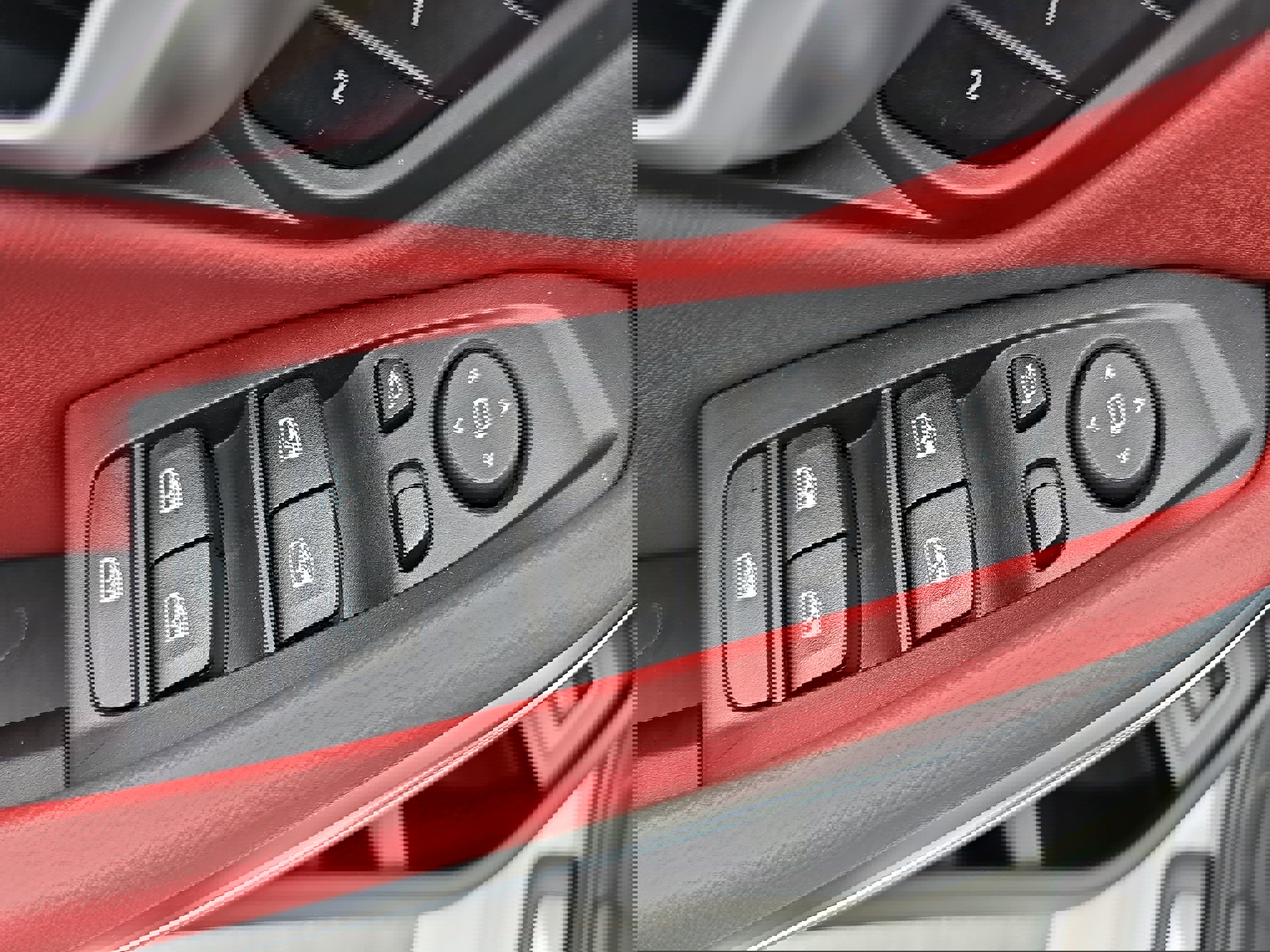 Used 2023 BMW 330i Sedan w/ M Sport Package image 27