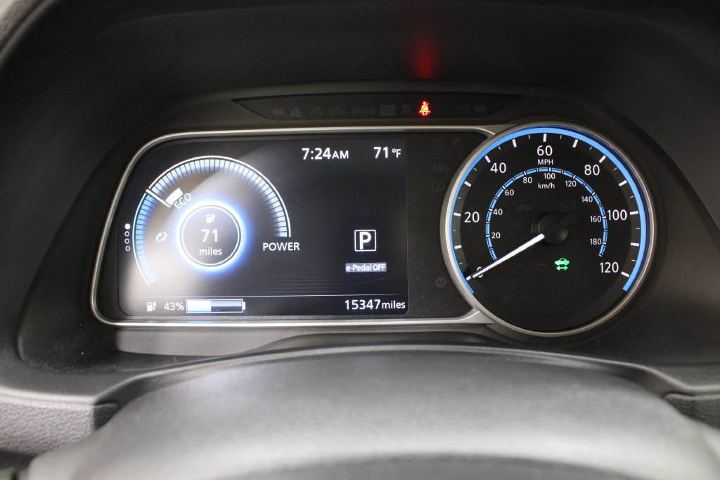 Used 2025 Nissan Leaf S FWD image 10