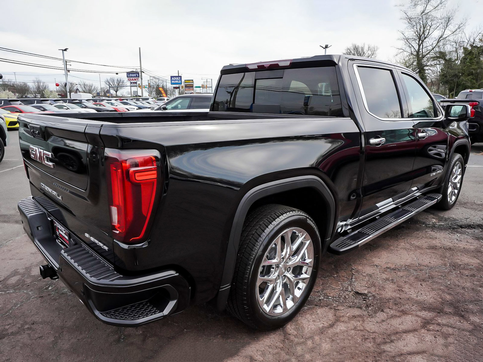 Used 2022 GMC Sierra 1500 Denali AWD/4WD image 6