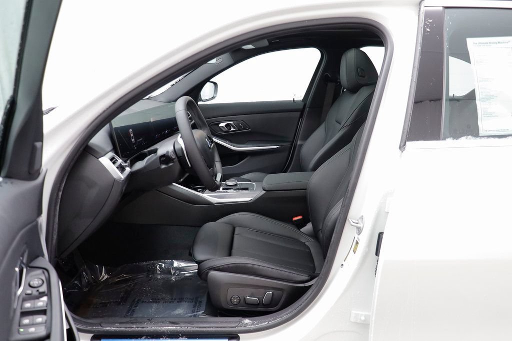 New 2026 BMW 330i Sedan w/ Convenience Package RWD image 5