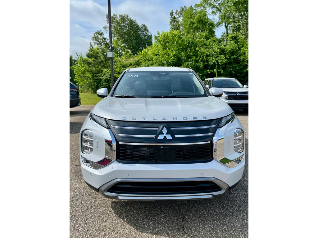 New 2026 Mitsubishi Outlander SE AWD/4WD image 1