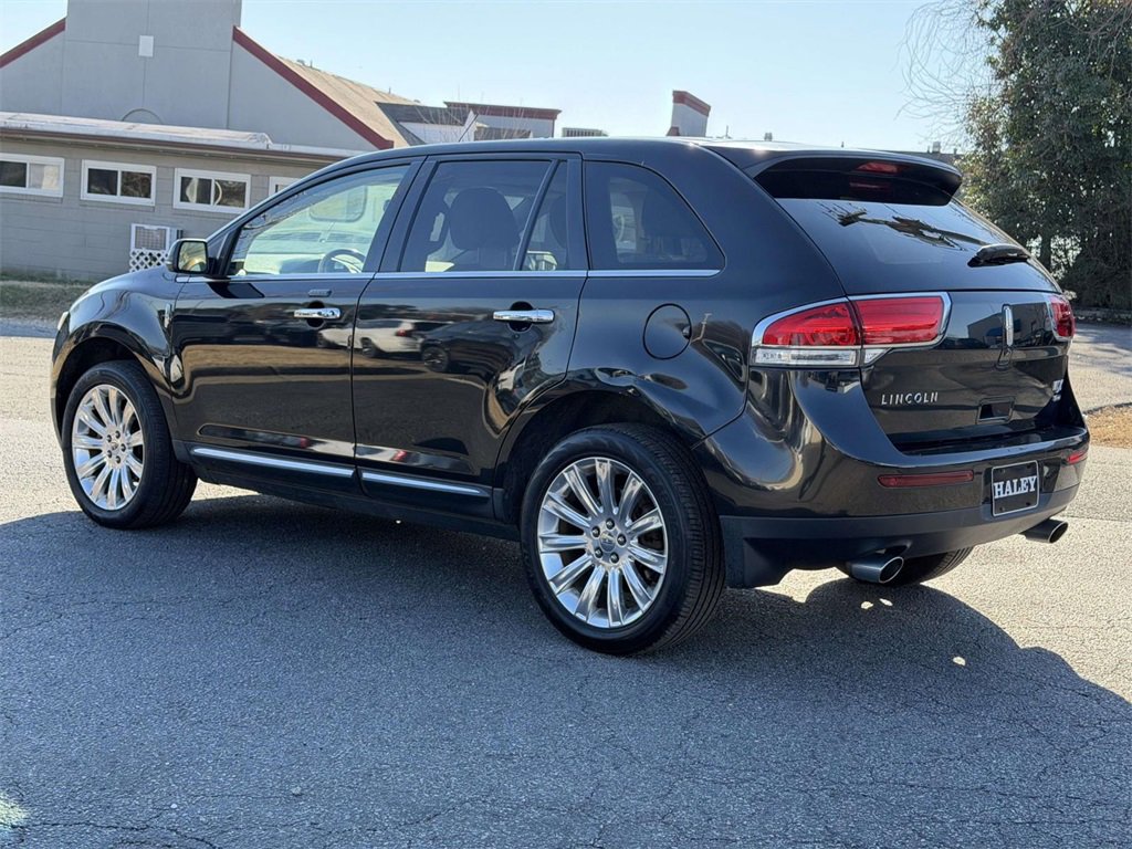 Used 2015 Lincoln MKX AWD w/ Equipment Group 102A image 22