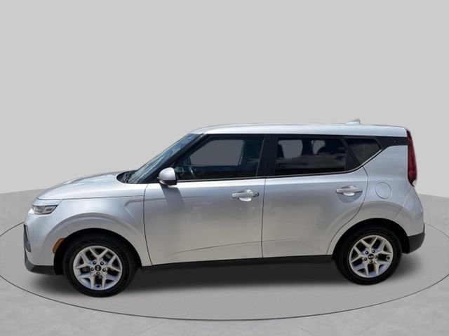 Used 2021 Kia Soul S FWD image 3