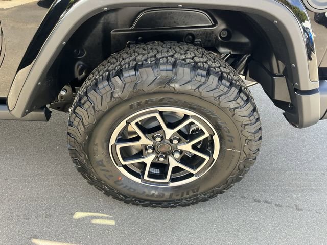 New 2025 Jeep Wrangler Rubicon image 19