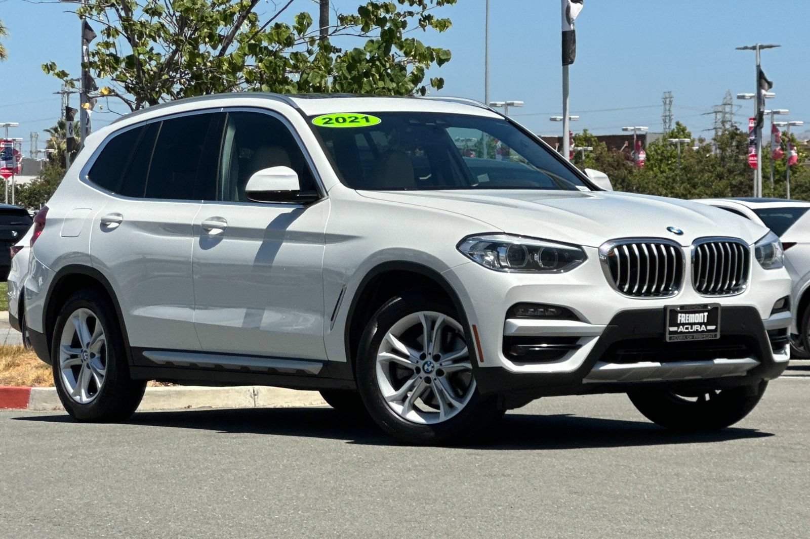 Used 2021 BMW X3 xDrive30i AWD/4WD image 2