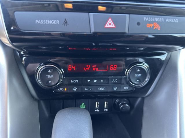 Used 2025 Mitsubishi Eclipse Cross SE image 18