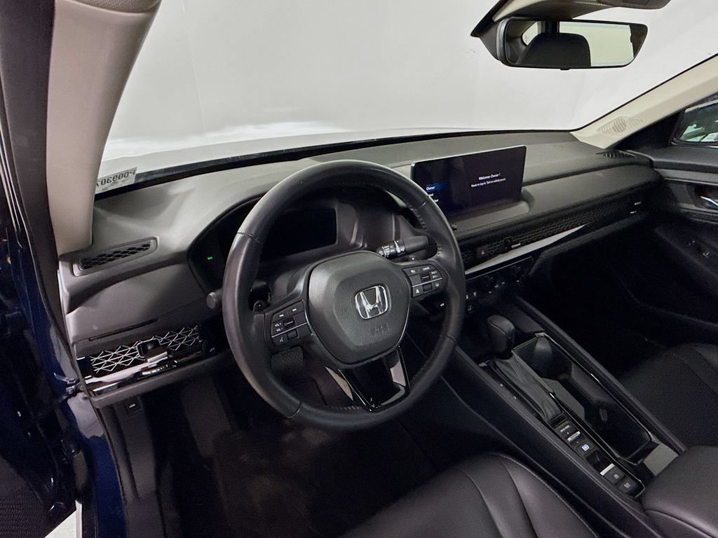 Used 2023 Honda Accord EX-L image 9
