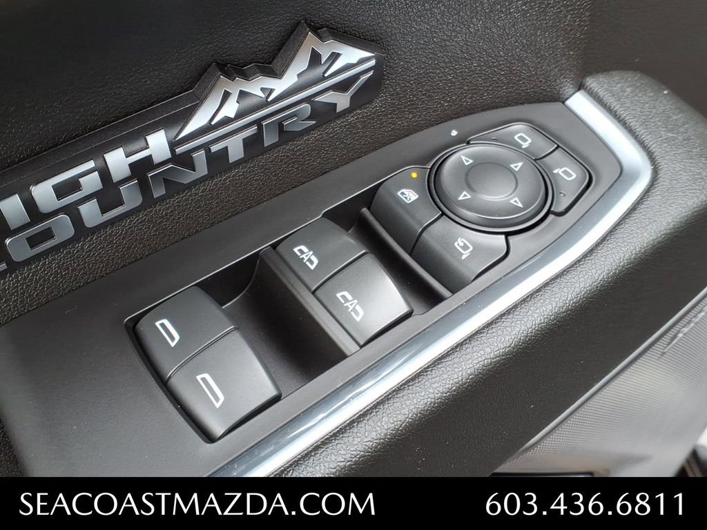 Used 2023 Chevrolet Silverado 1500 High Country w/ Technology Package image 18