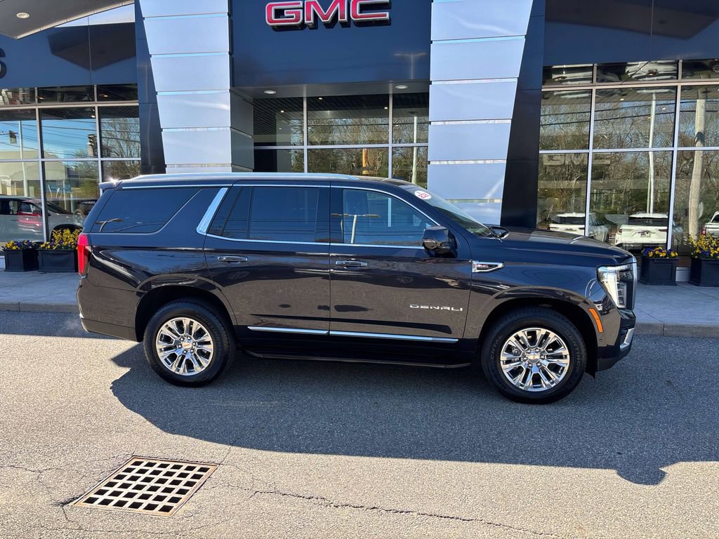 Used 2026 GMC Yukon Denali AWD/4WD image 3