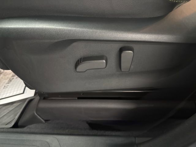 Used 2024 Subaru Ascent Onyx Edition image 24
