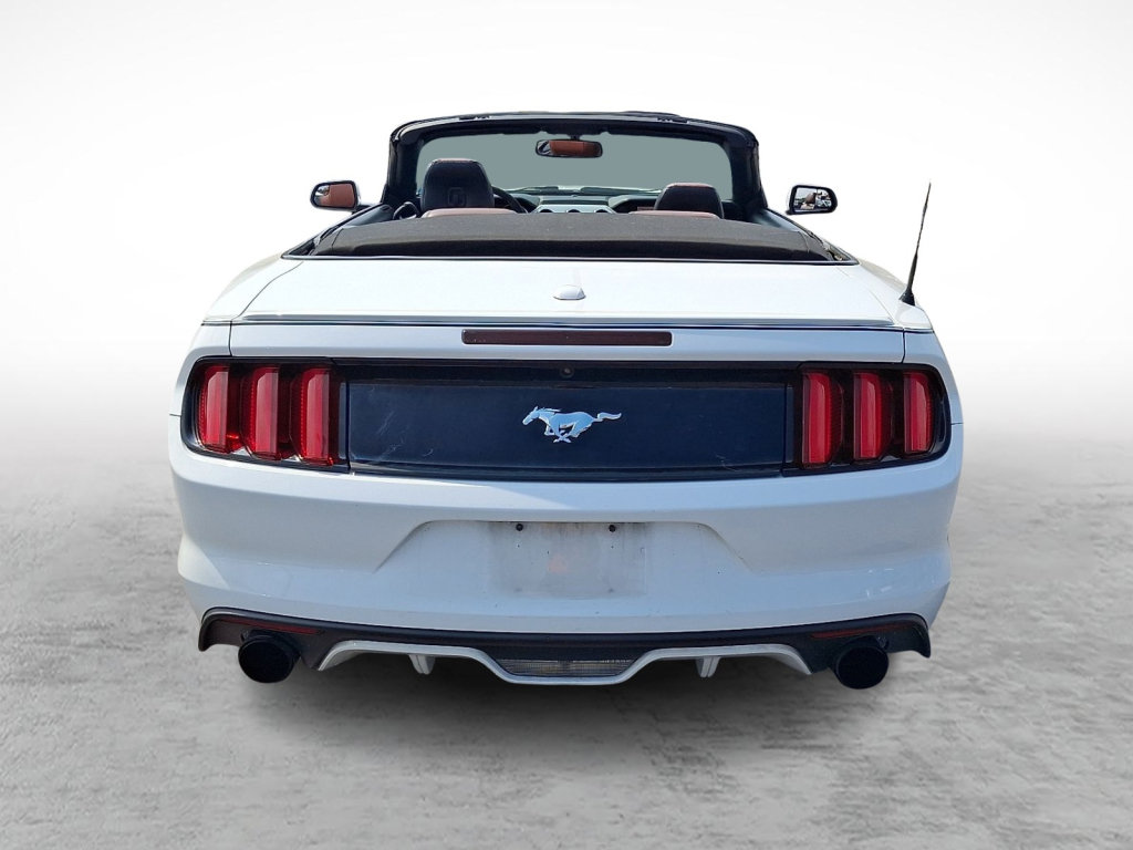 Used 2015 Ford Mustang Premium RWD image 4