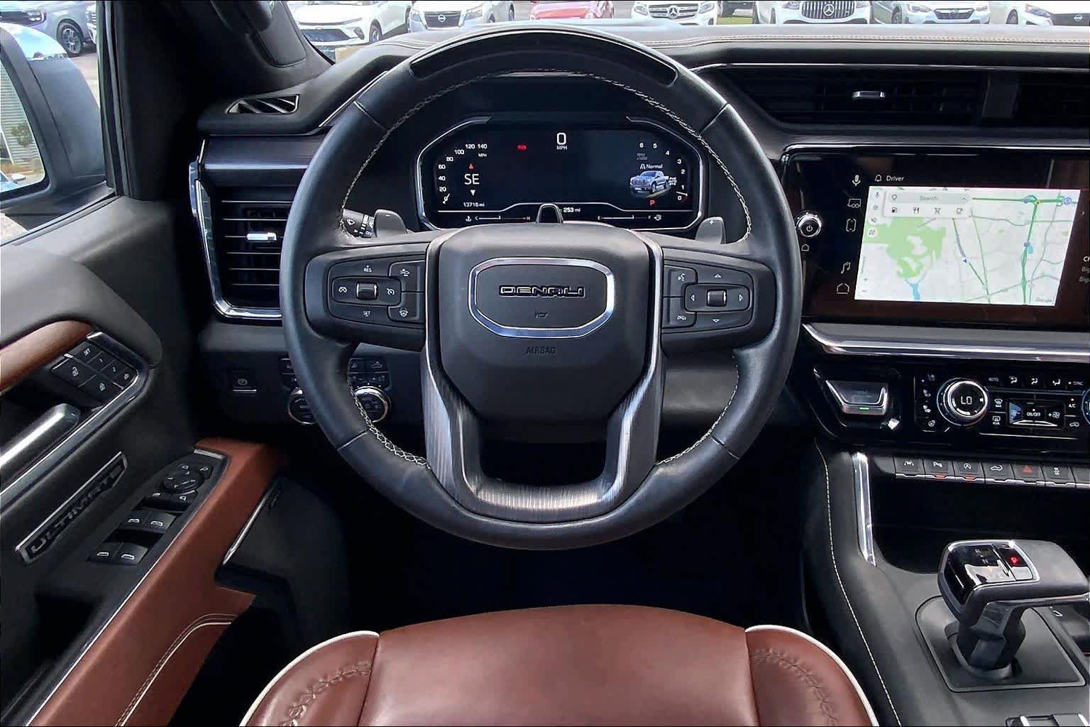 Used 2025 GMC Sierra 1500 Denali Ultimate AWD/4WD image 6