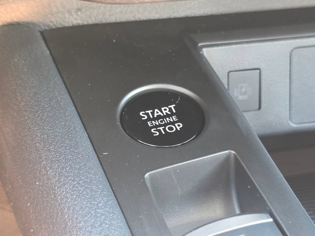 New 2026 Nissan Kicks SV w/ Cold Weather Package AWD/4WD image 27