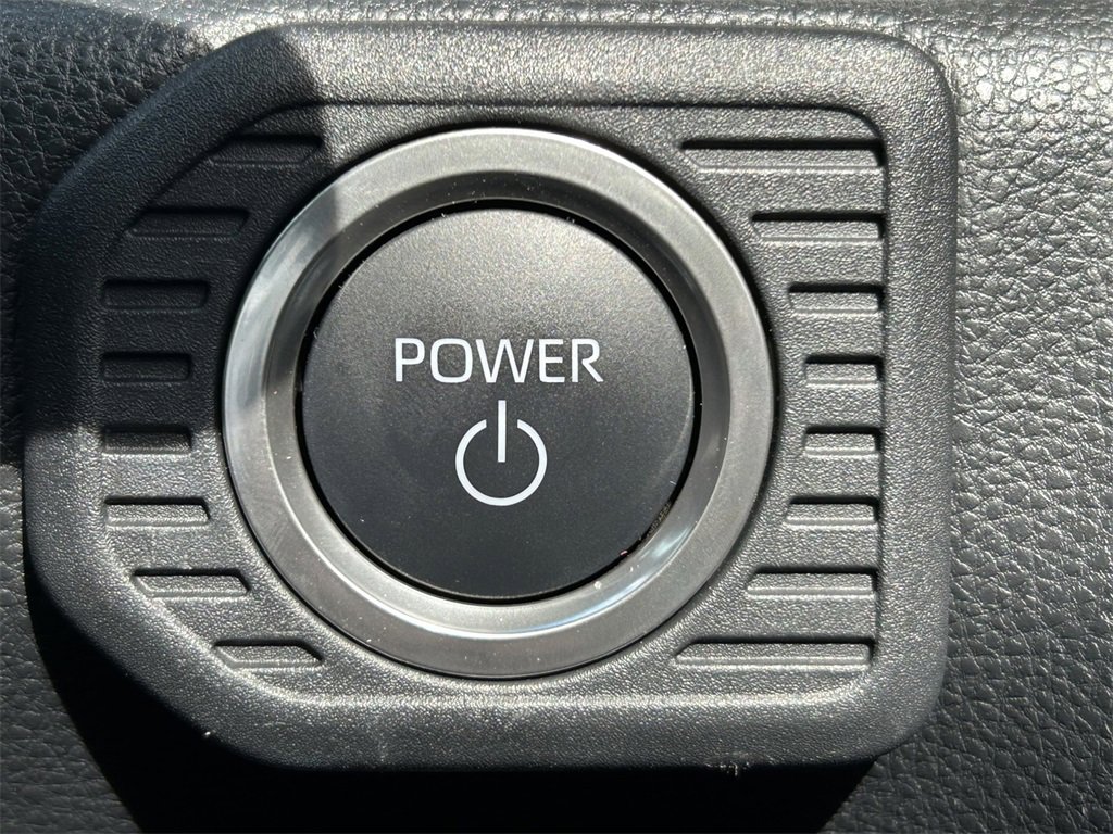 Used 2025 Toyota Land Cruiser image 29