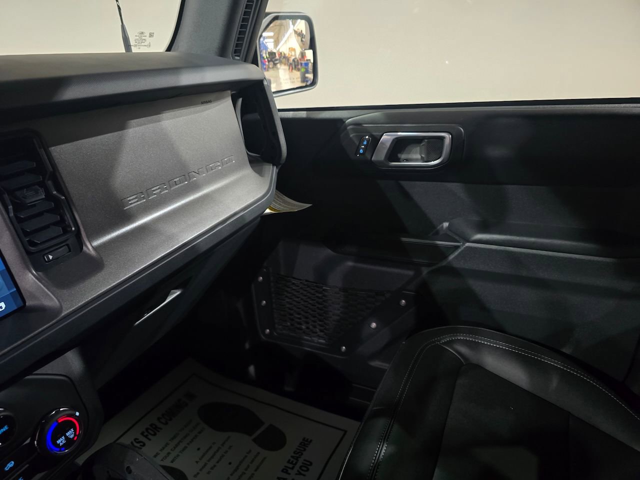 New 2025 Ford Bronco Badlands w/ Sasquatch Package AWD/4WD image 29