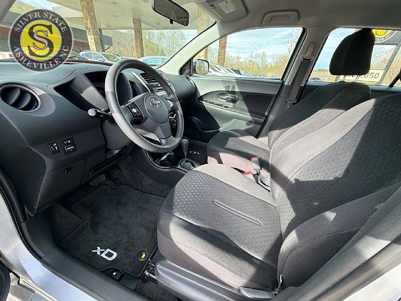 Used 2008 Scion xD image 11