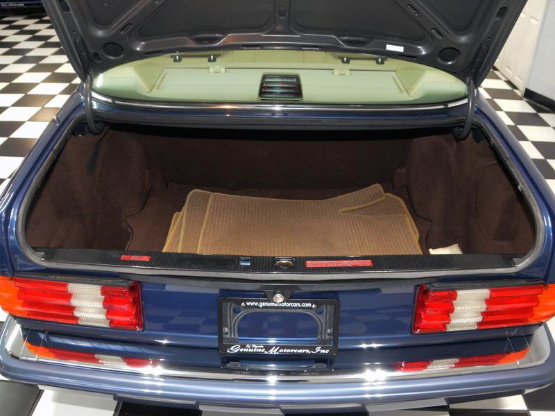 Used 1990 Mercedes-Benz 560 SEL image 36