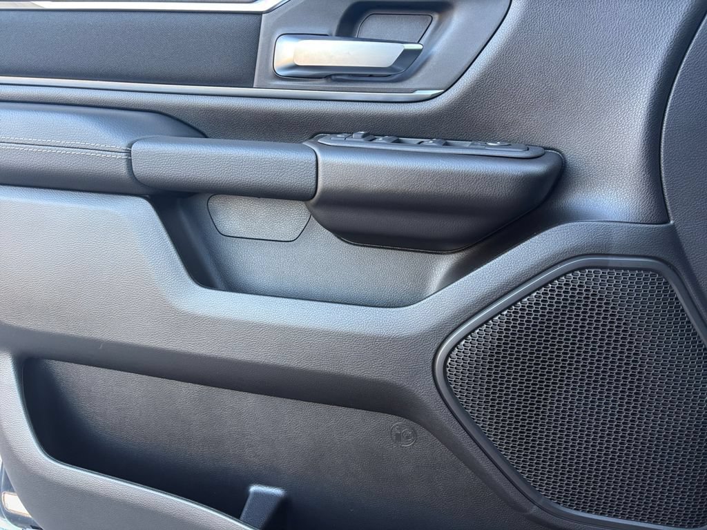 New 2026 RAM 1500 Big Horn AWD/4WD image 10