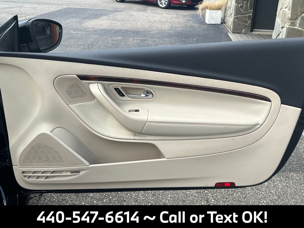Used 2012 Volkswagen Eos Executive image 23