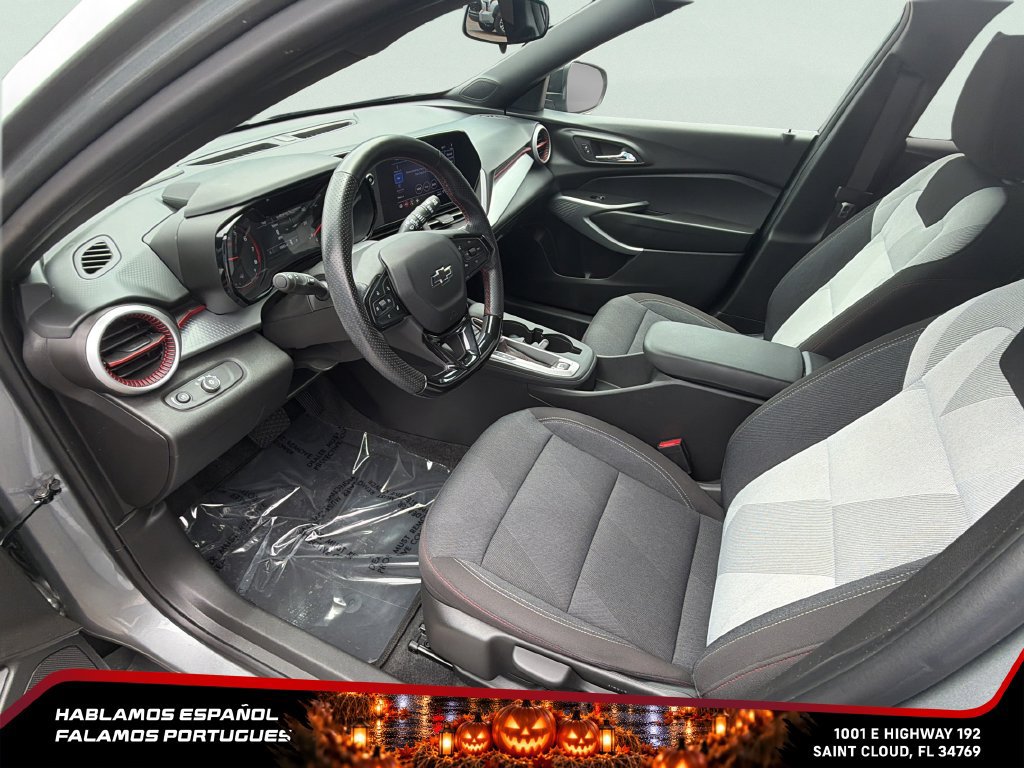Used 2024 Chevrolet Trax RS w/ Driver Confidence Package FWD image 13