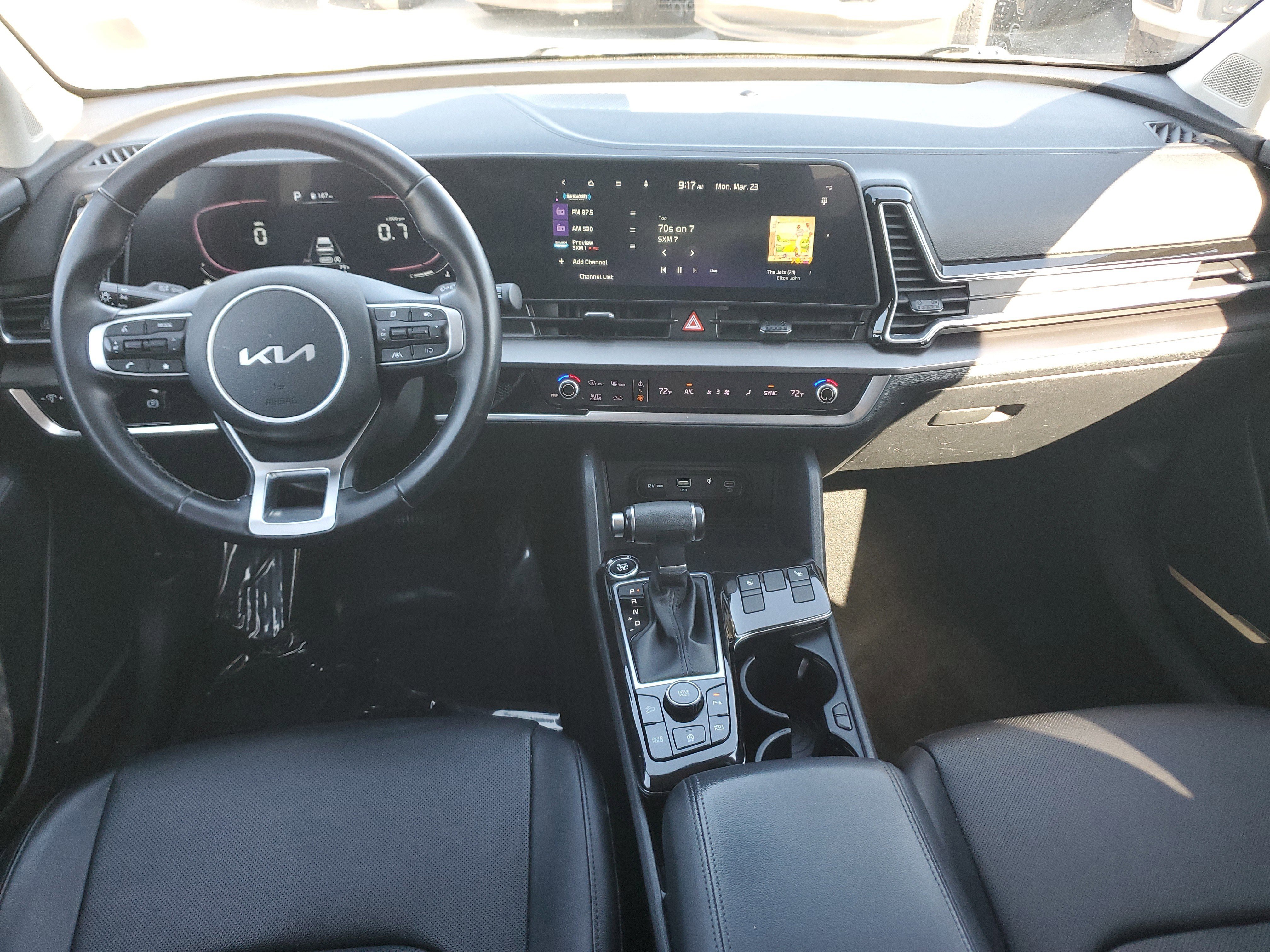 Used 2023 Kia Sportage EX image 17