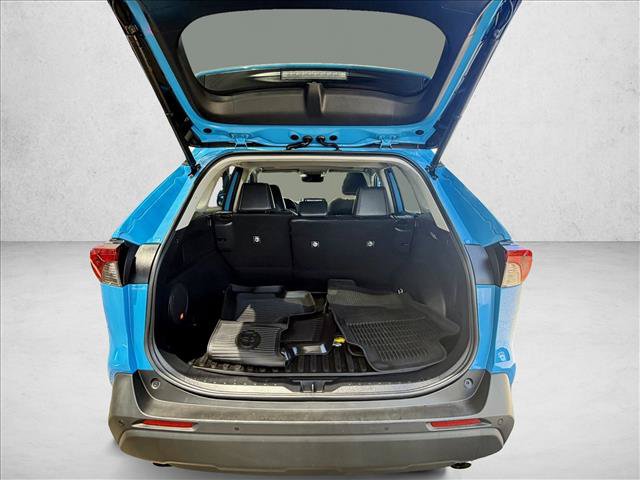 Certified 2021 Toyota RAV4 XLE Premium AWD/4WD image 15