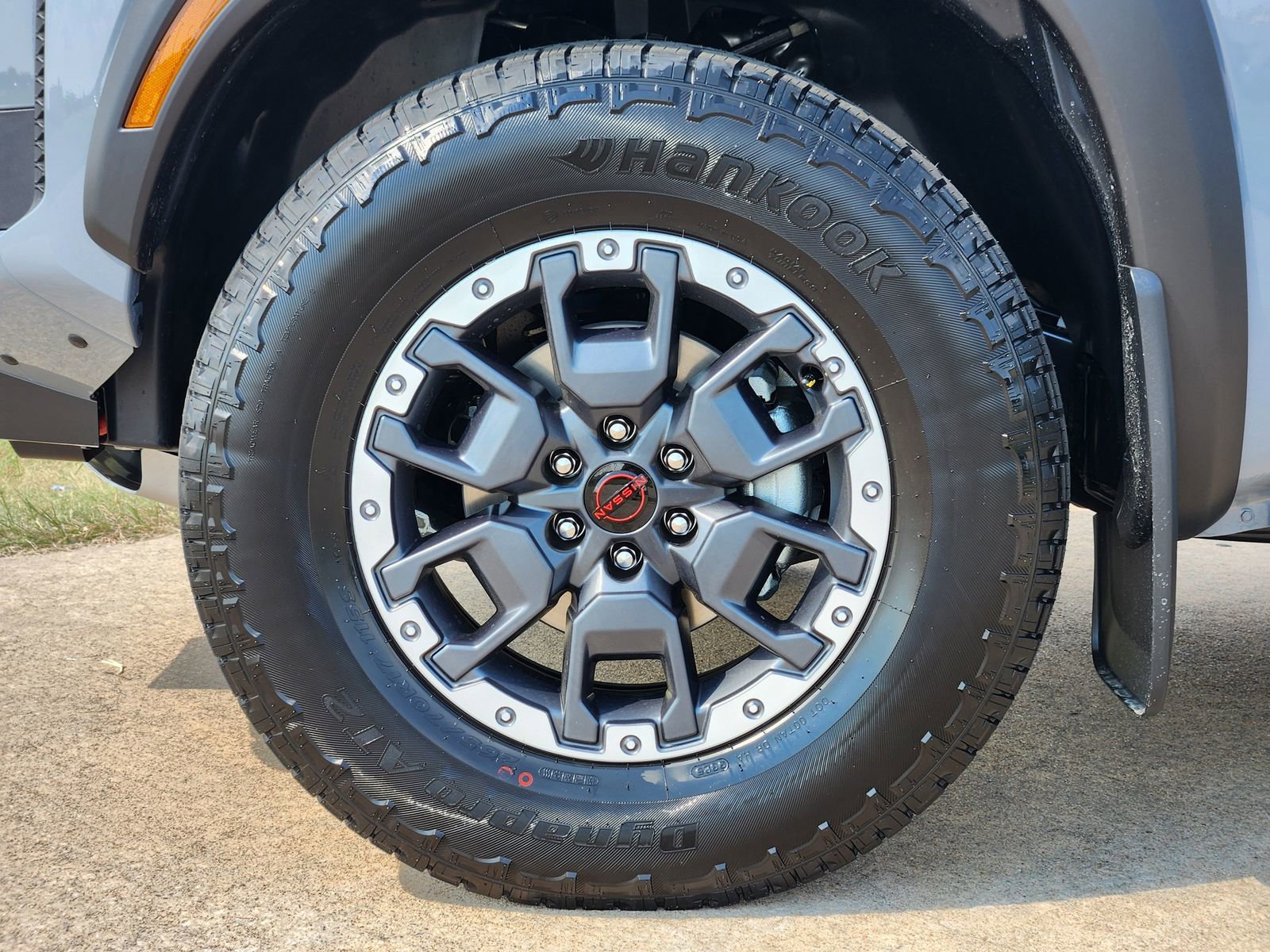 New 2026 Nissan Frontier PRO-4X w/ Pro-4x Convenience Package image 10