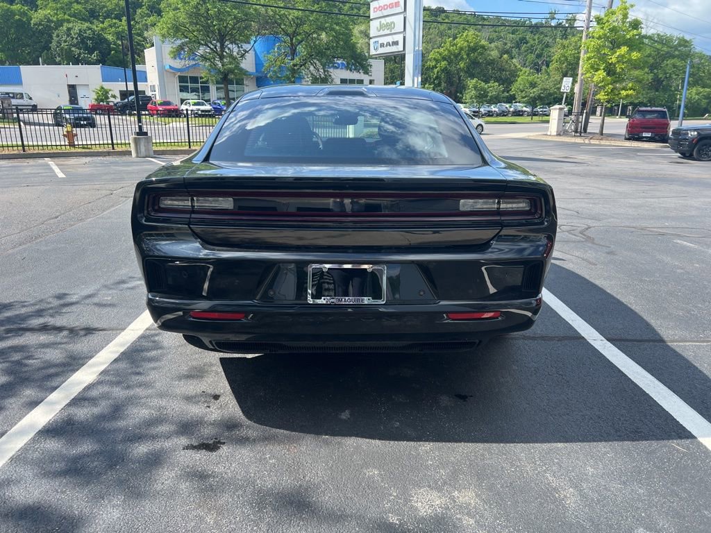 New 2024 Dodge Charger R/T w/ Plus Group image 4