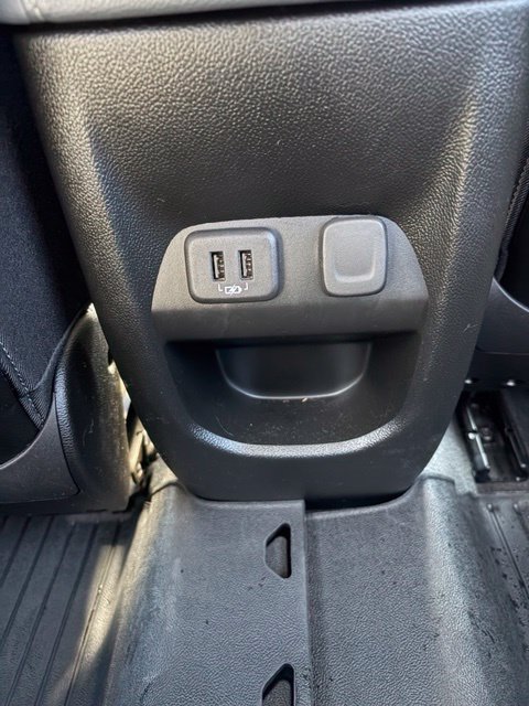 Used 2022 Chevrolet Colorado Z71 RWD image 31
