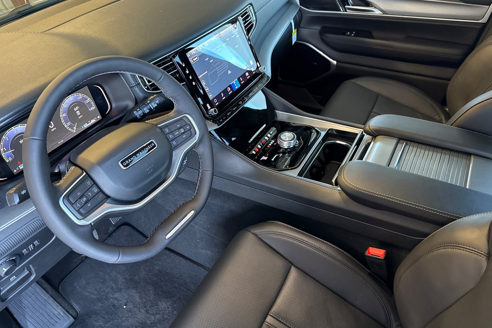 New 2026 Jeep Grand Wagoneer Limited w/ Premium Group II AWD/4WD image 3