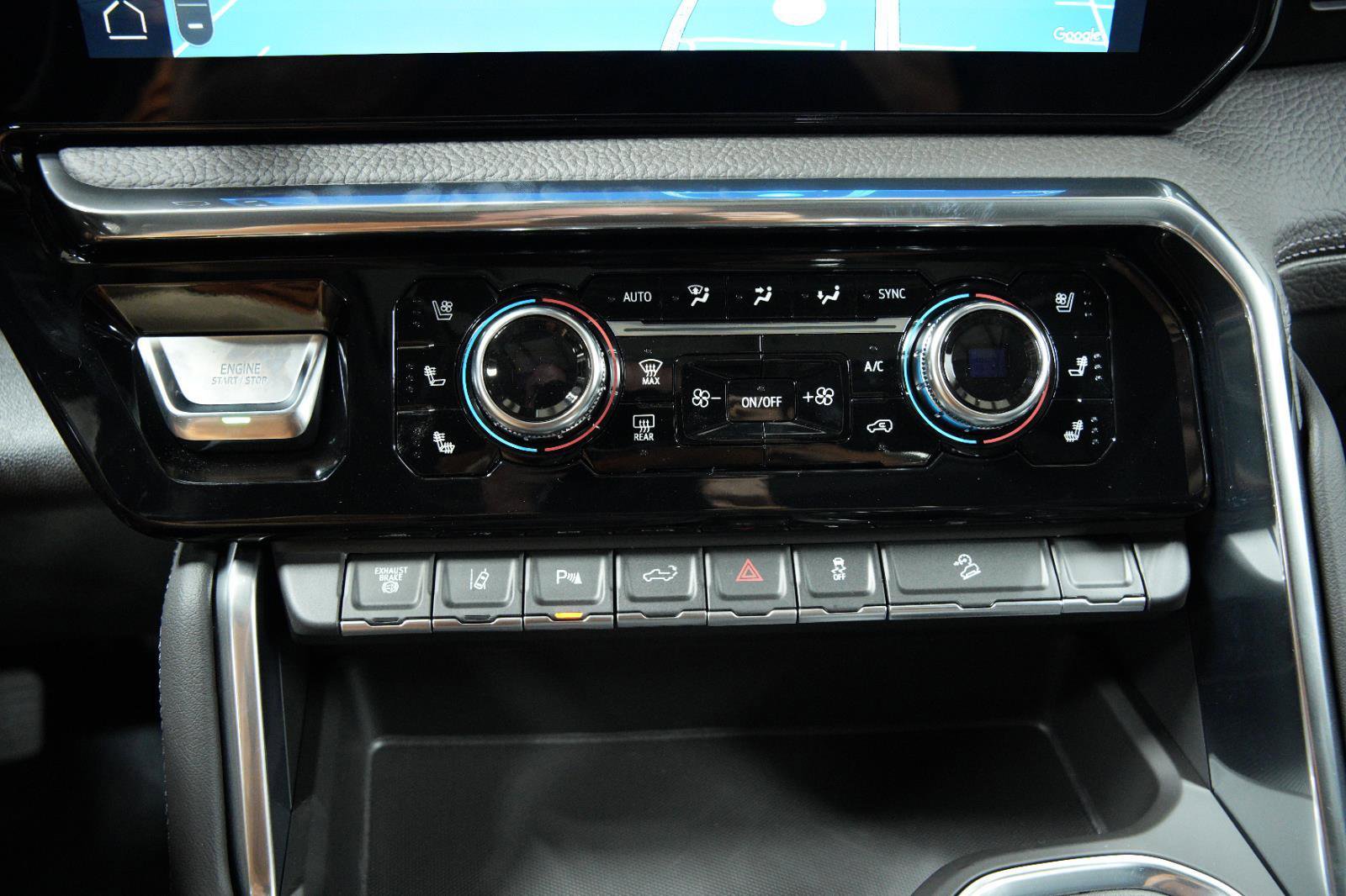 New 2025 GMC Sierra 2500 Denali w/ Denali Reserve Package image 40