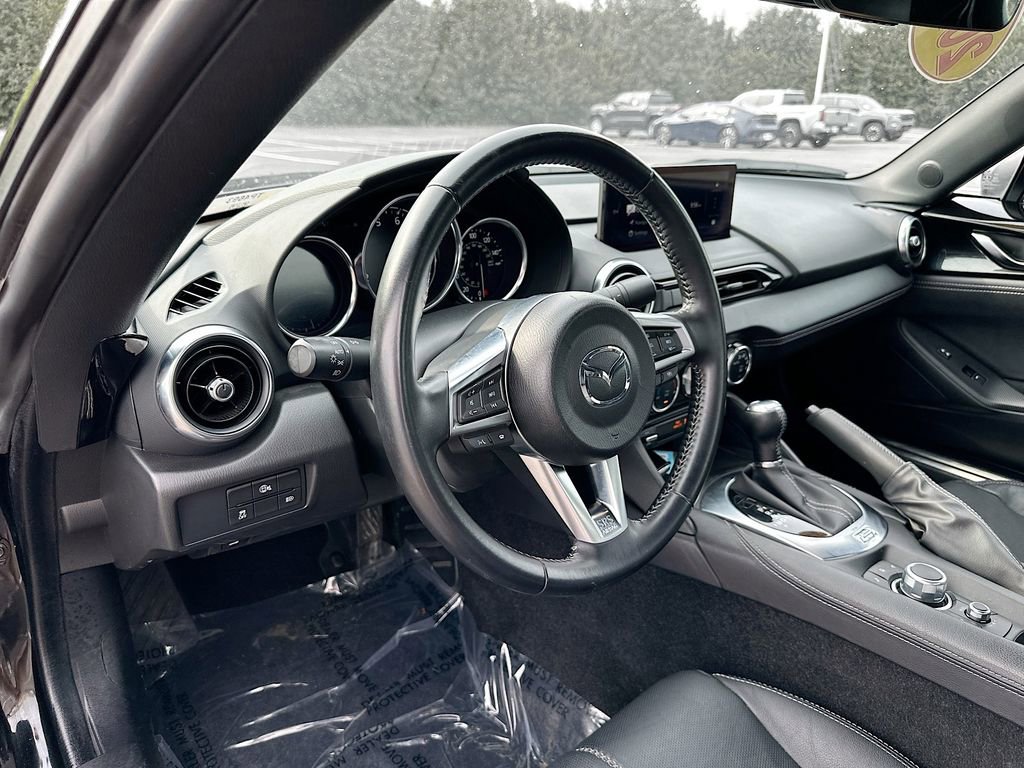 Used 2024 MAZDA MX-5 Miata RF Grand Touring image 12