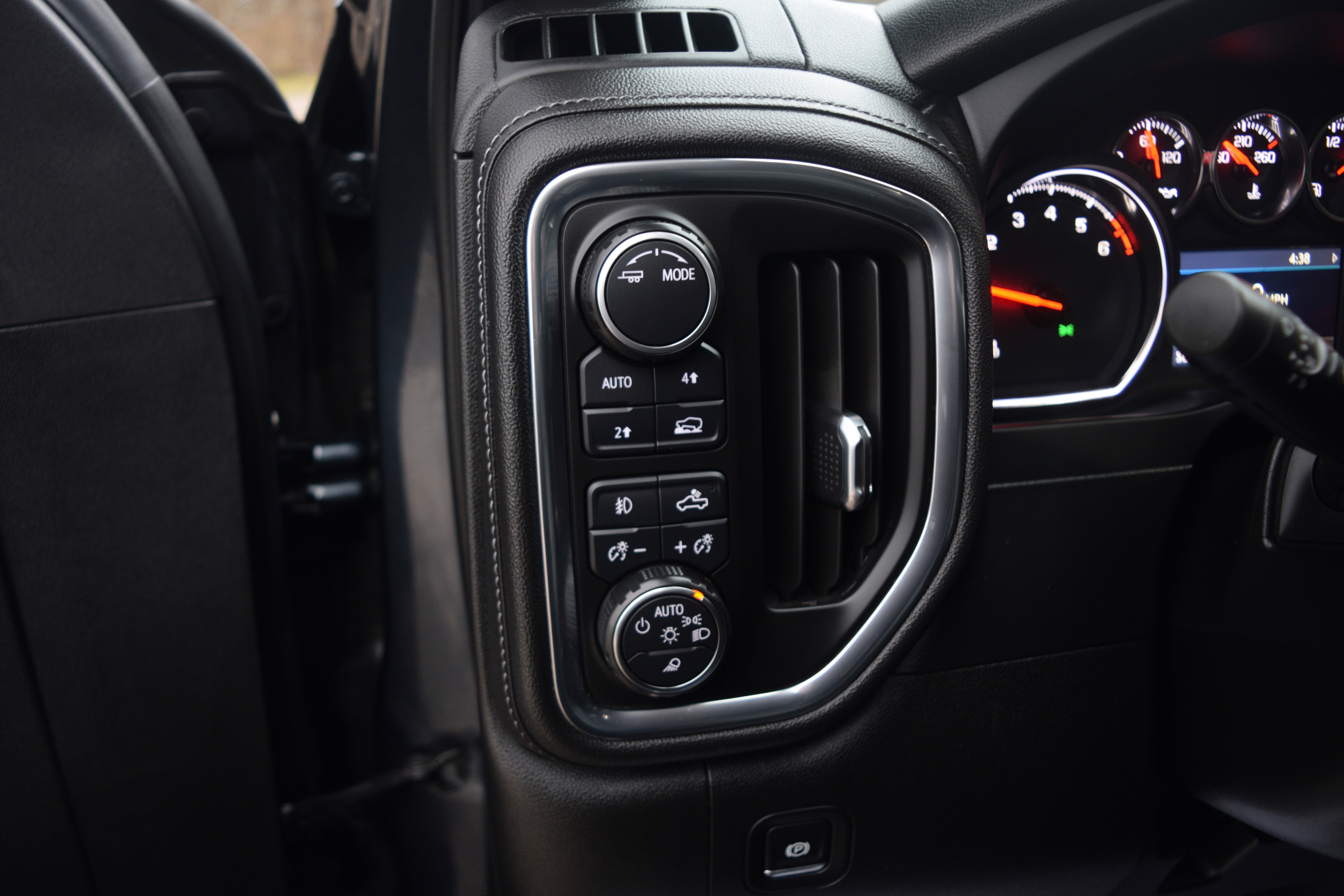 Used 2020 Chevrolet Silverado 1500 RST w/ All-Star Edition image 7