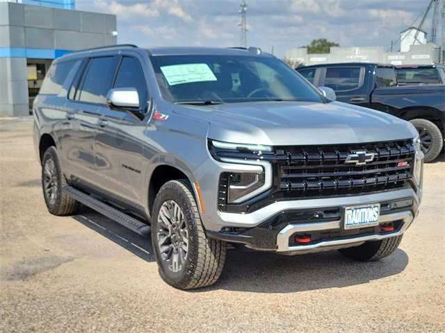New 2026 Chevrolet Suburban Z71 image 38