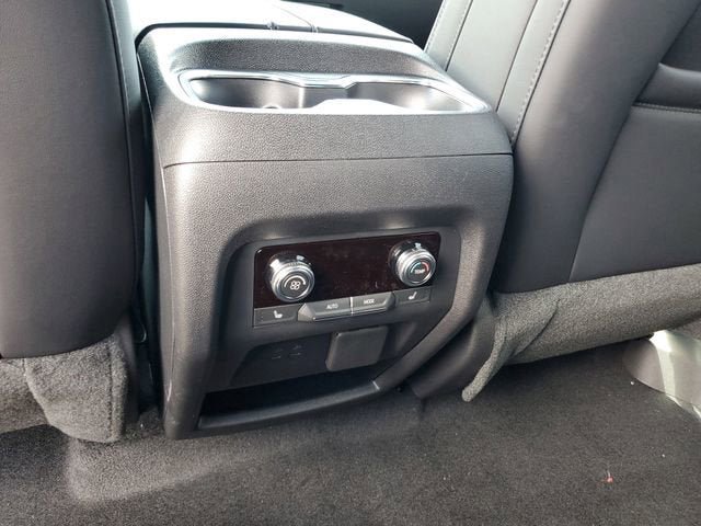 New 2026 GMC Acadia Denali w/ Super Cruise Package FWD image 16