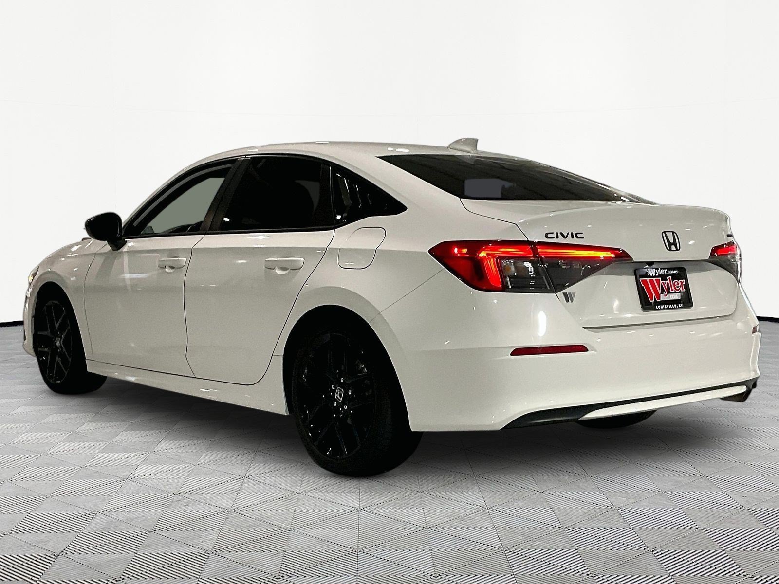 Certified 2024 Honda Civic Sport image 4